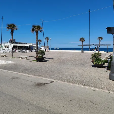 Con Vista Monte Conero